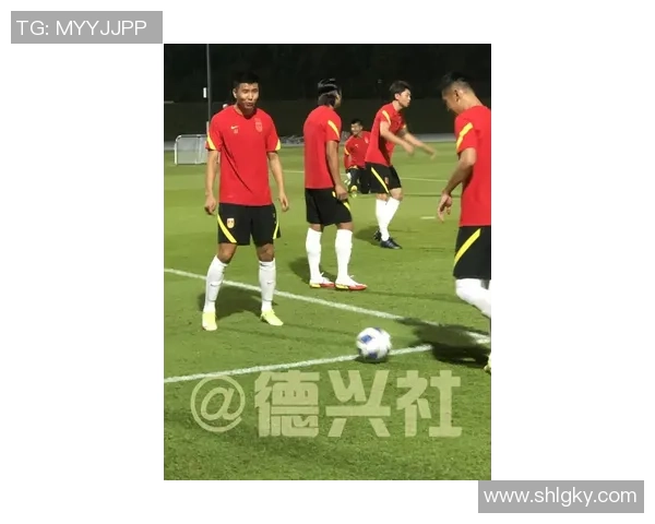 当今足球世界级球星排名前十名分析及影响力解读