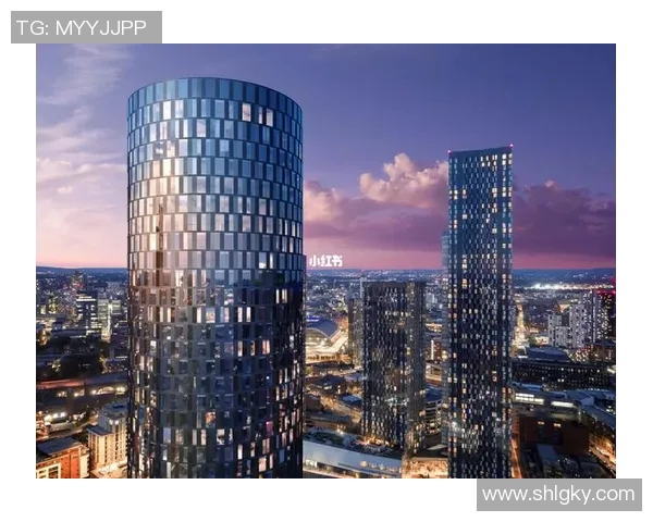 豪华球星住宅揭秘：全球顶级足球明星的私人豪宅设计与奢华生活方式