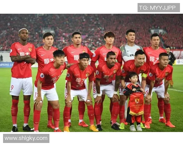 银川足球赛球星及其精彩表现回顾：本土与外援球员的风采展示